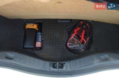Седан Ford Fusion 2017 в 