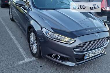 Седан Ford Fusion 2014 в Днепре