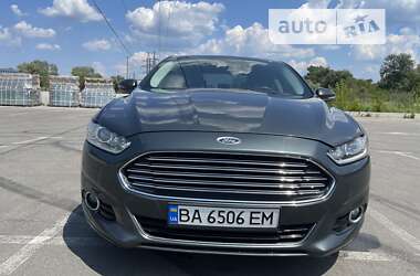 Ford Fusion 2015