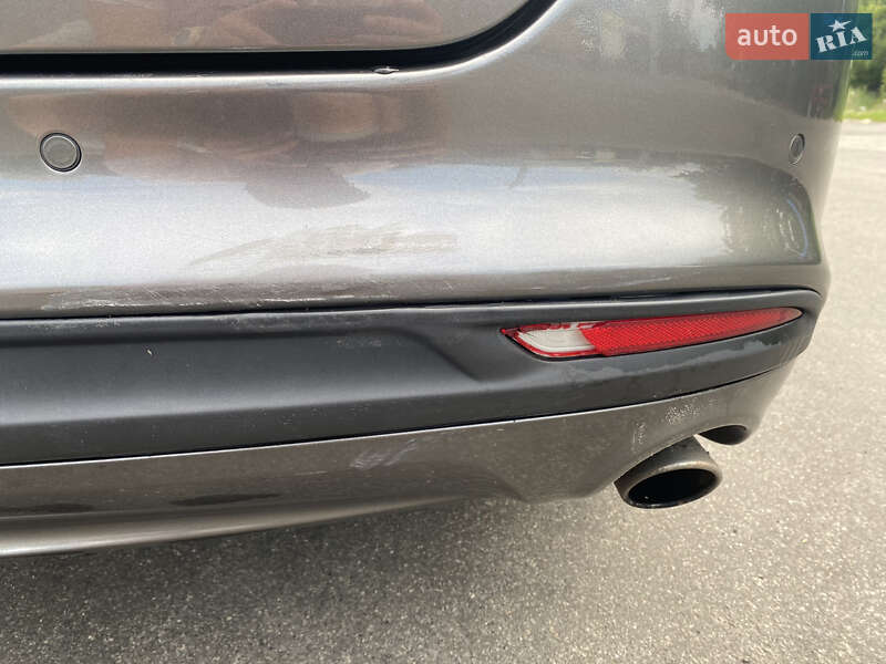 Седан Ford Fusion 2014 в Киеве