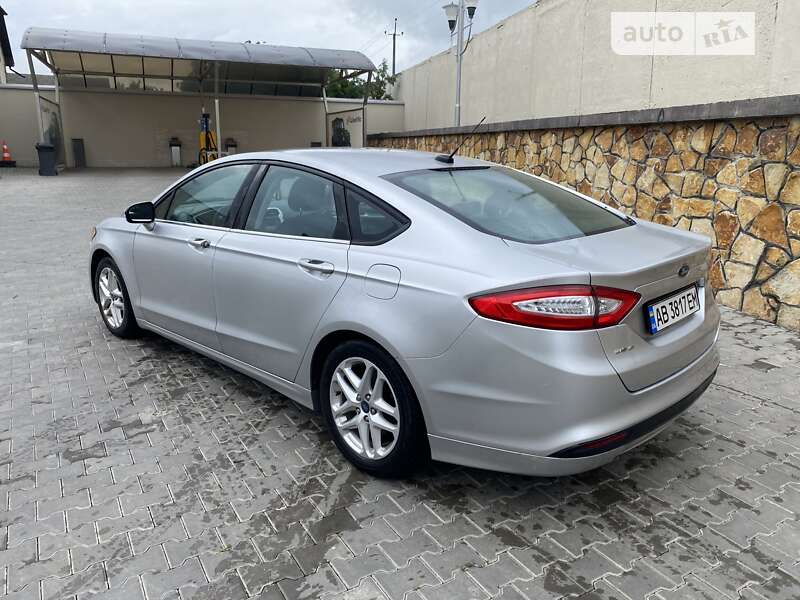 Седан Ford Fusion 2013 в Могилів-Подільському
