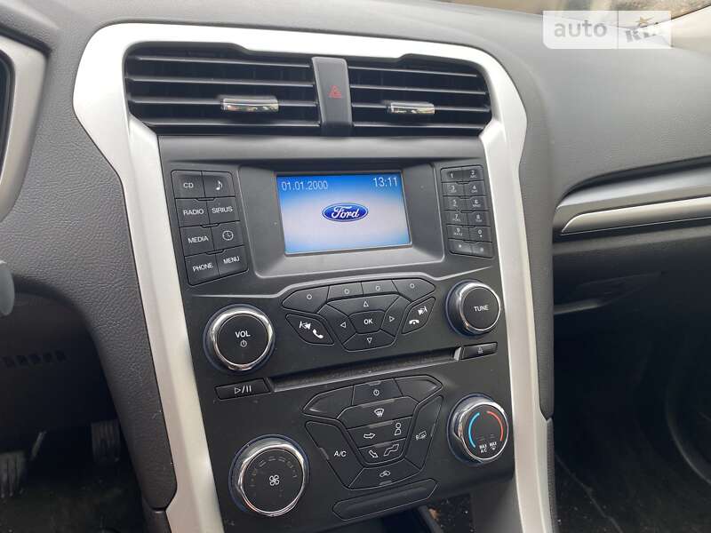 Седан Ford Fusion 2013 в Могилів-Подільському