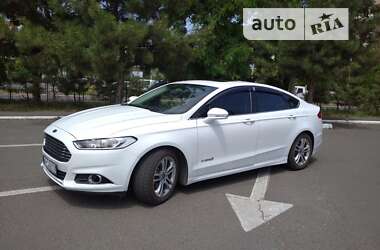 Седан Ford Fusion 2014 в Одесі