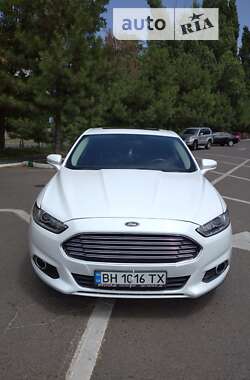 Седан Ford Fusion 2014 в Одесі