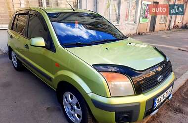 Хэтчбек Ford Fusion 2006 в Харькове
