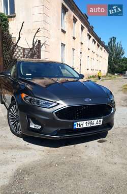 Ford Fusion 2017