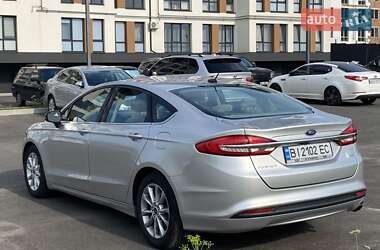Седан Ford Fusion 2016 в Ровно