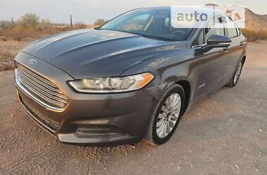 Седан Ford Fusion 2015 в Черкассах