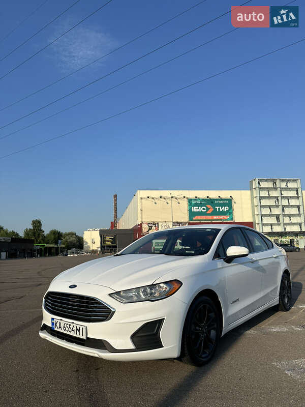 Ford Fusion 2018