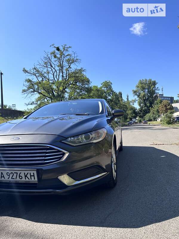 Седан Ford Fusion 2016 в Києві