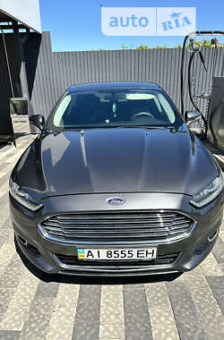 Ford Fusion 2015