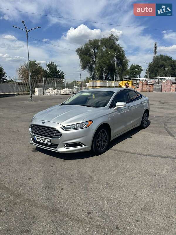 Ford Fusion 2015