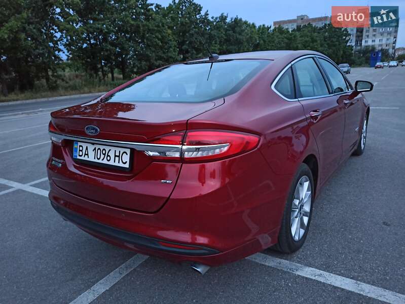 Седан Ford Fusion 2017 в Кропивницком