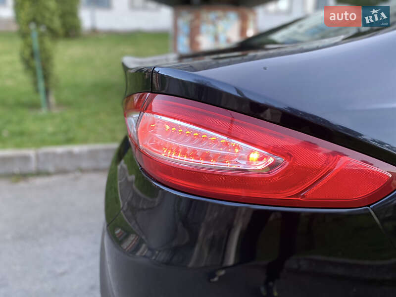 Седан Ford Fusion 2014 в Хмельницком