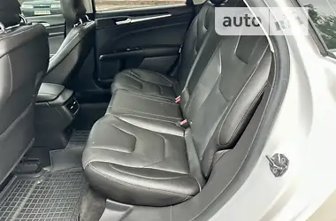 Ford Fusion 2012