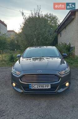Седан Ford Fusion 2014 в 
