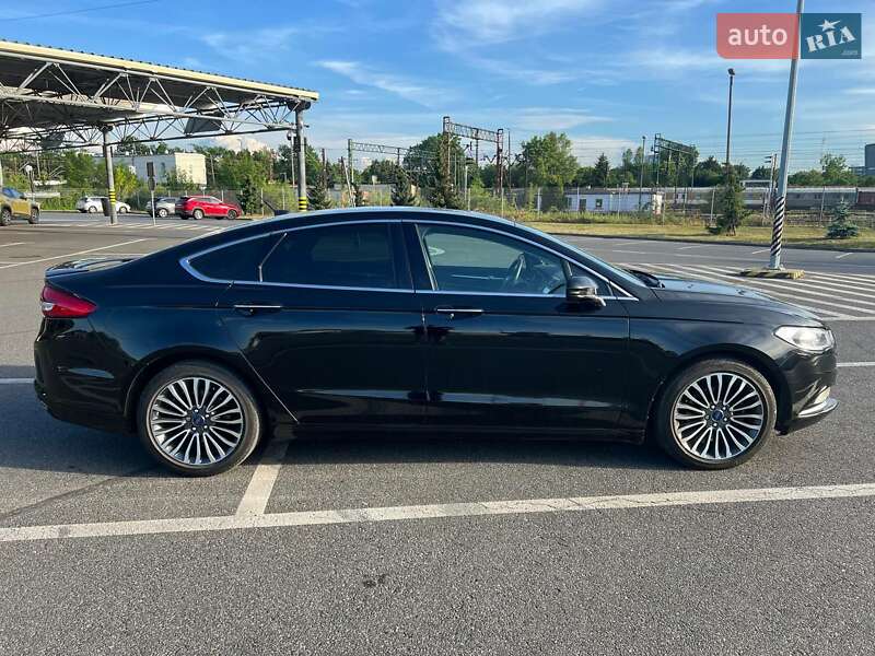 Седан Ford Fusion 2016 в Одесі