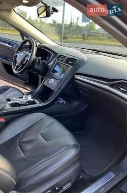 Седан Ford Fusion 2016 в Одессе