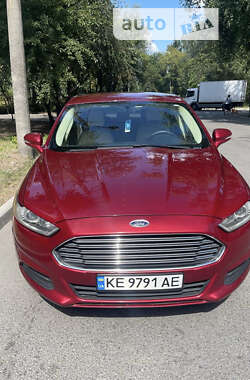 Седан Ford Fusion 2013 в Днепре