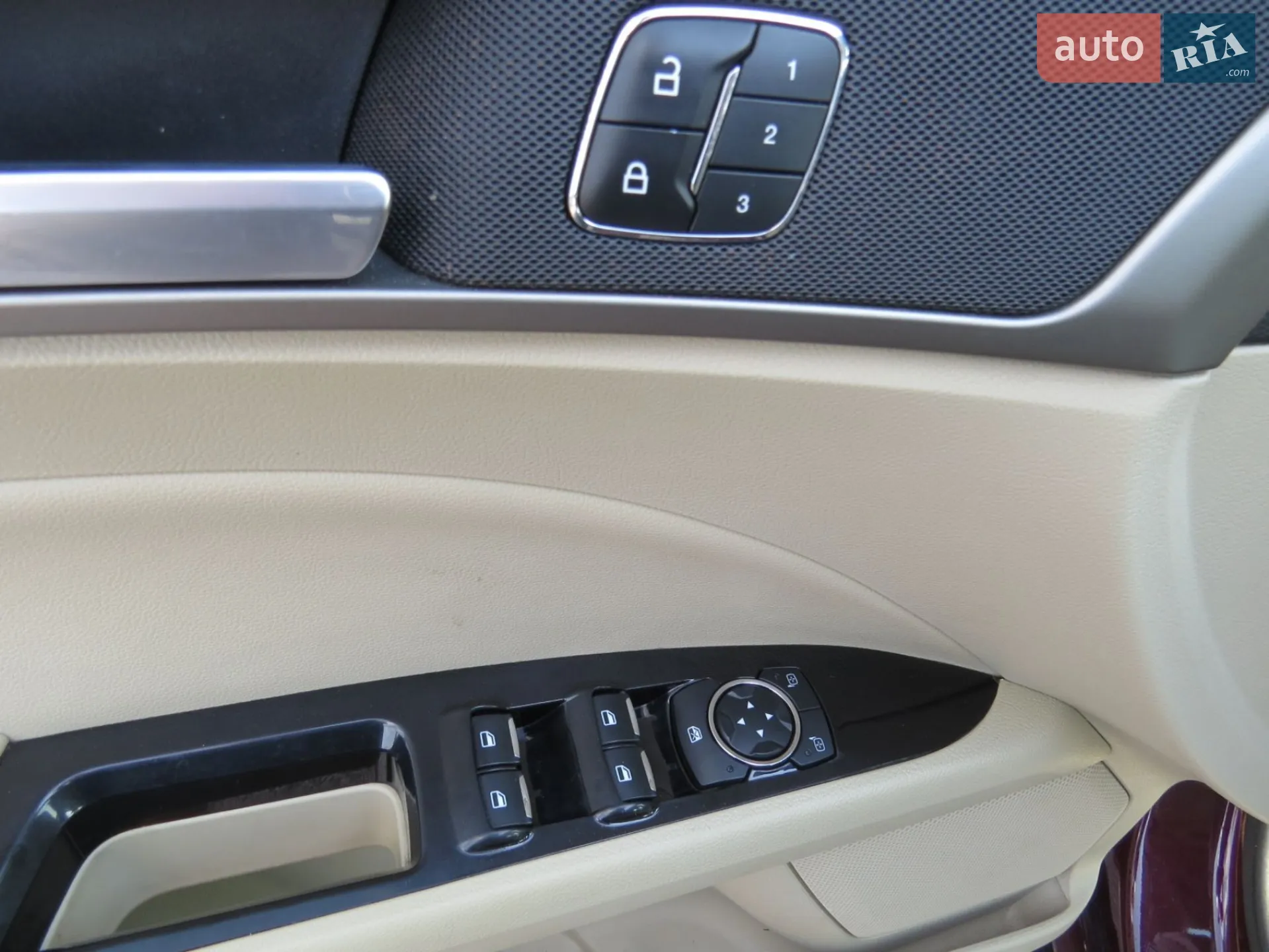 2013 Ford Fusion - мініатюра 4