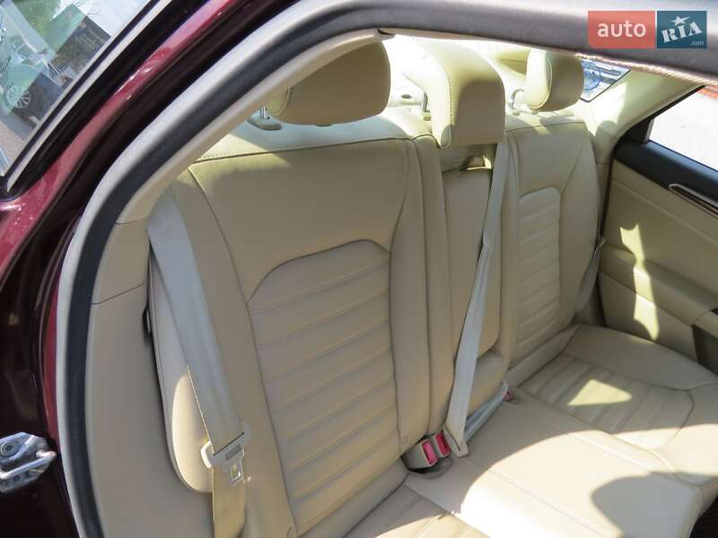 Седан Ford Fusion 2013 в Кропивницькому