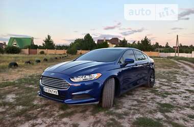 Седан Ford Fusion 2012 в Чугуєві