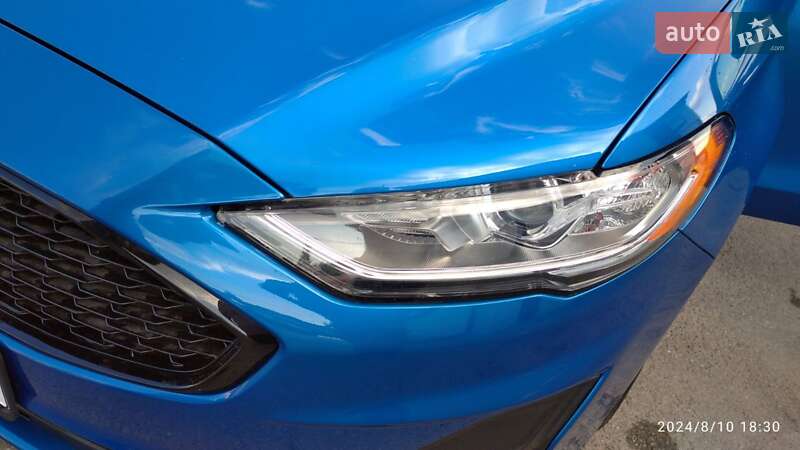 Седан Ford Fusion 2020 в Тернополе