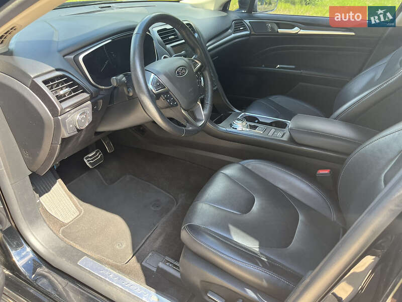 Седан Ford Fusion 2018 в Киеве