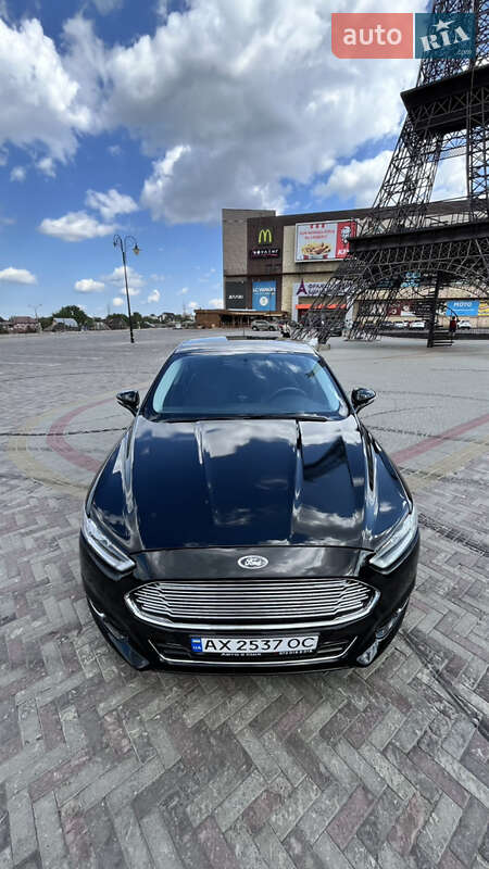 Седан Ford Fusion 2016 в Харкові