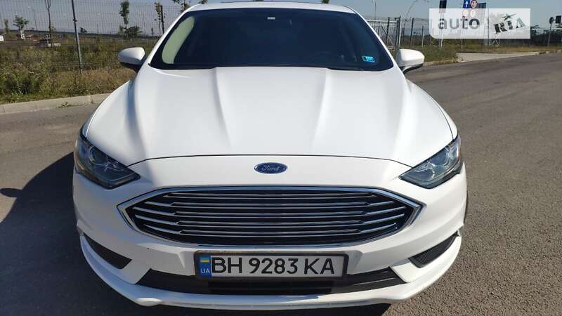 Седан Ford Fusion 2017 в Одесі