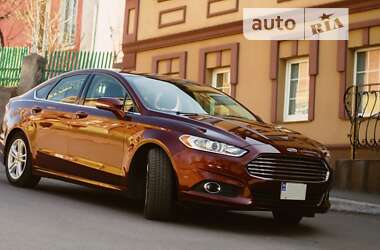 Седан Ford Fusion 2015 в Кривому Розі