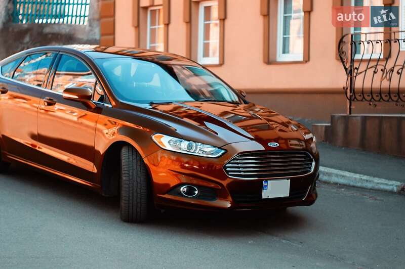 Седан Ford Fusion 2015 в Кривом Роге