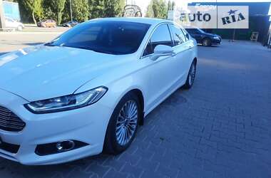 Седан Ford Fusion 2013 в Вишневом