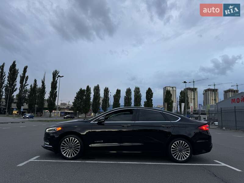 Седан Ford Fusion 2016 в Києві