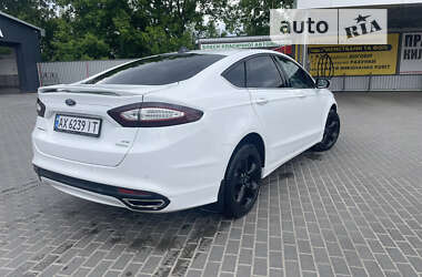 Седан Ford Fusion 2013 в Олександрії