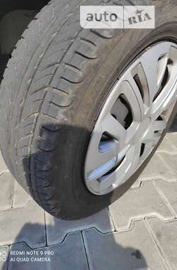 Хэтчбек Ford Fusion 2005 в 
