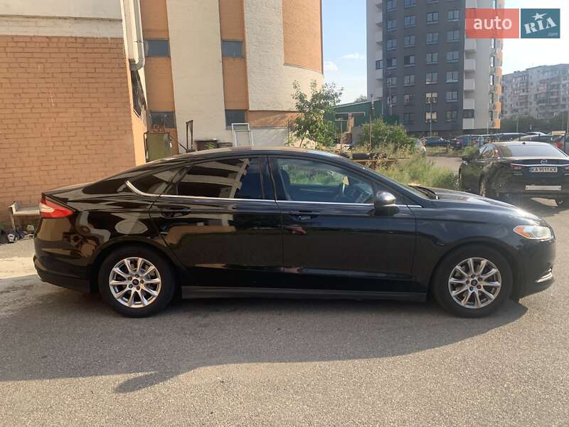 Седан Ford Fusion 2016 в Киеве фото 3 Седан Ford Fusion 2016 в Киеве