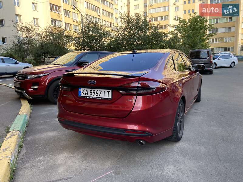 Седан Ford Fusion 2016 в Києві