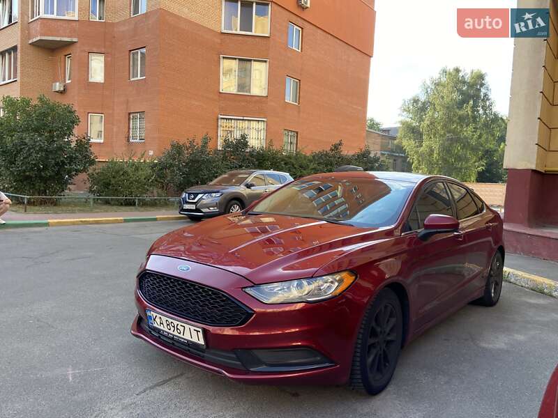 Седан Ford Fusion 2016 в Києві