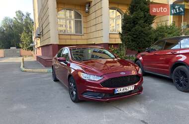 Седан Ford Fusion 2016 в Києві