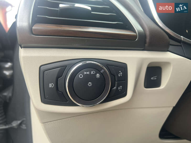 Седан Ford Fusion 2016 в Луцке фото 21 Седан Ford Fusion 2016 в Луцке