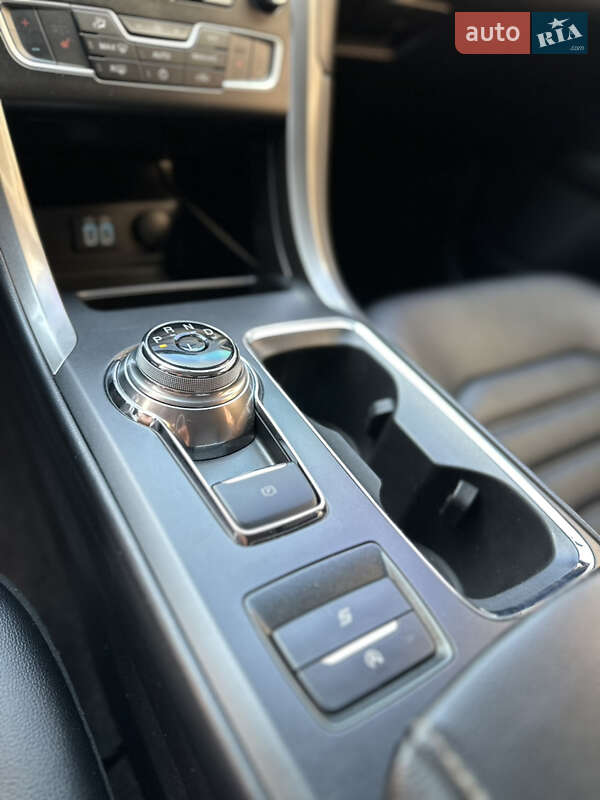 Седан Ford Fusion 2020 в Киеве фото 17 Седан Ford Fusion 2020 в Киеве