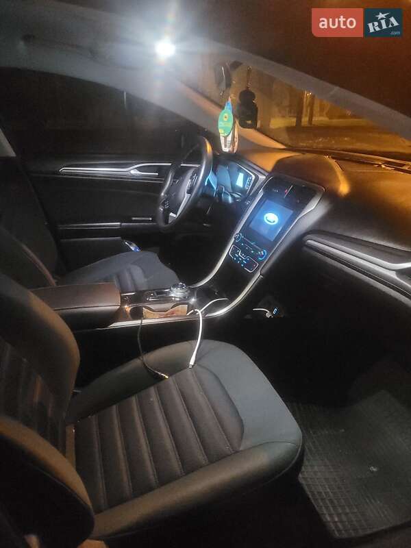 Седан Ford Fusion 2016 в Харькове фото 9 Седан Ford Fusion 2016 в Харькове