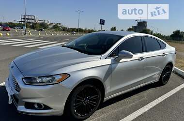 Седан Ford Fusion 2013 в Києві