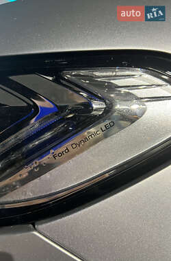 Седан Ford Fusion 2012 в Черкасах