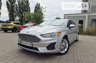 Ford Fusion 2019