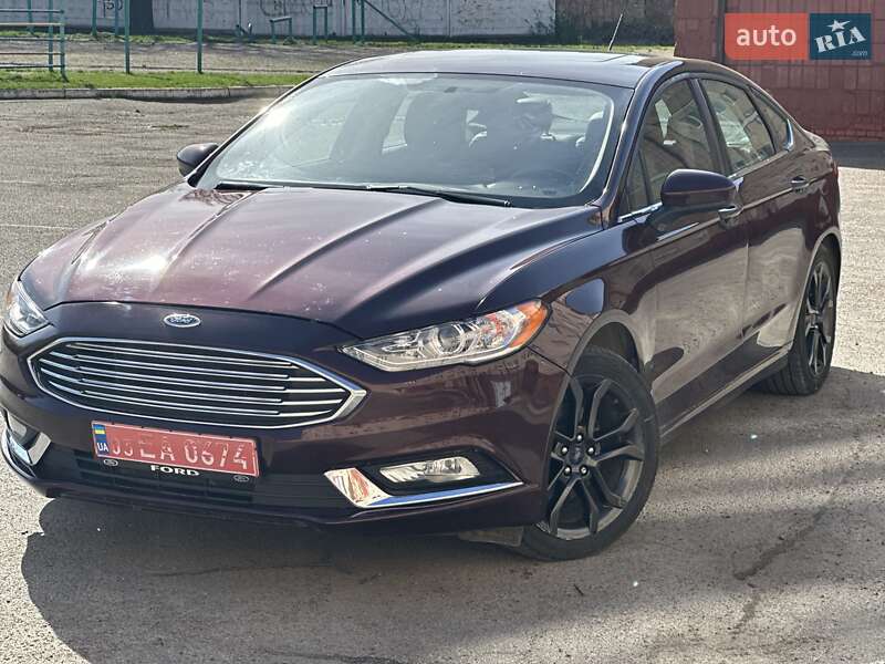 Седан Ford Fusion 2018 в Рівному