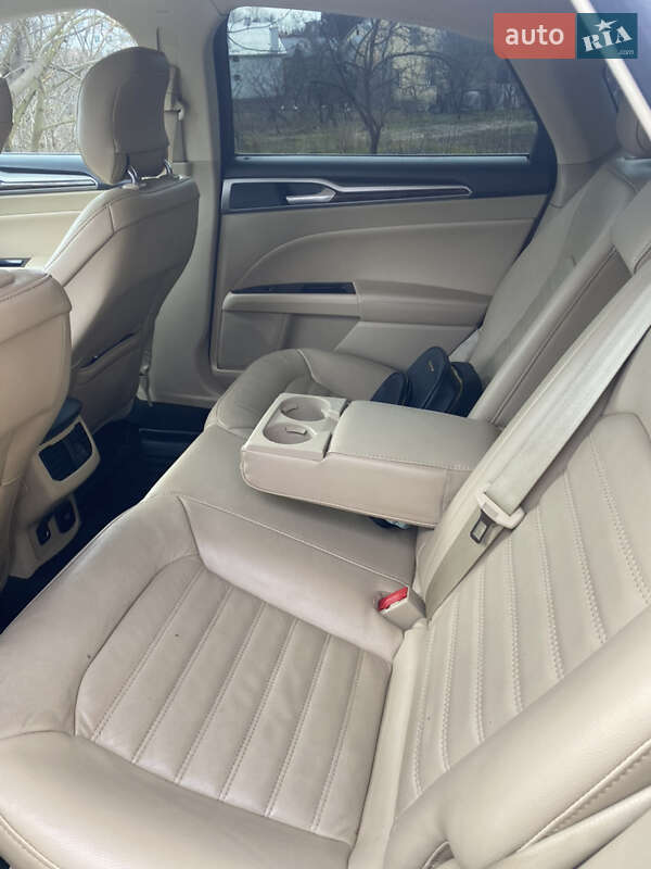 Седан Ford Fusion 2013 в Львові фото 6 Седан Ford Fusion 2013 в Львові