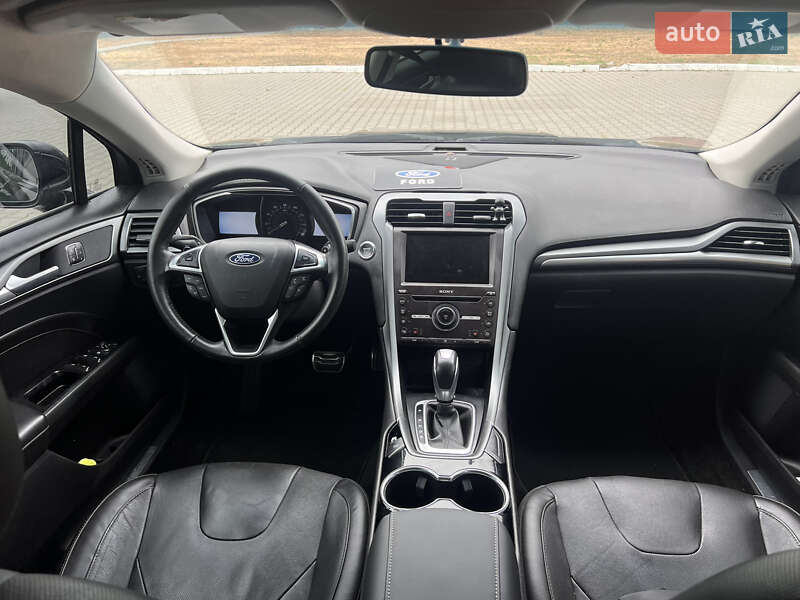 Седан Ford Fusion 2015 в Николаеве