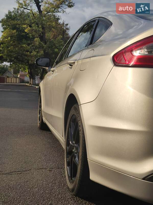 Седан Ford Fusion 2013 в Беляевке